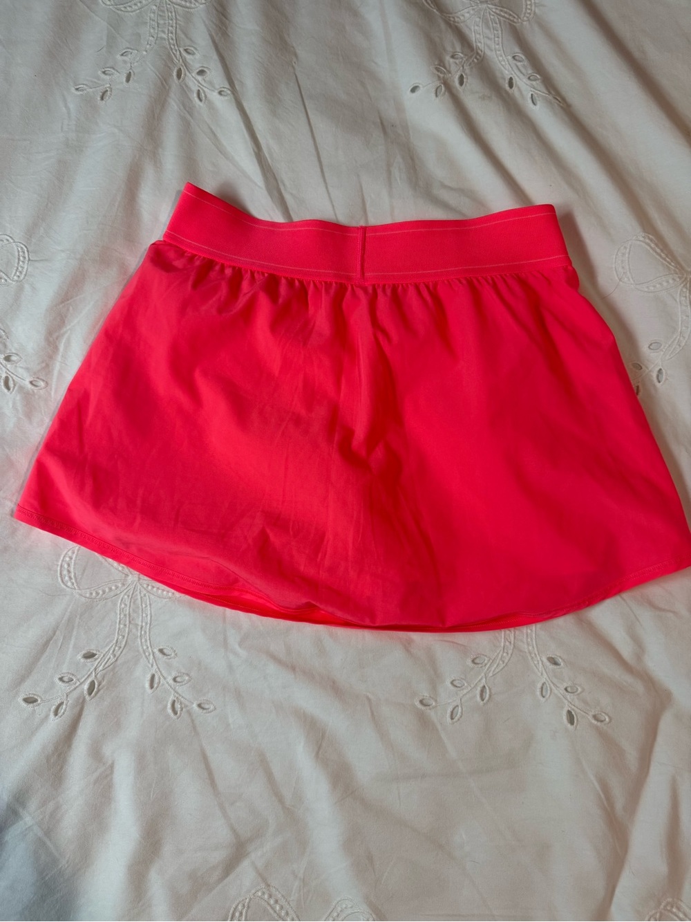 ALO Yoga Neon Coral Athletic Skort - Picture 2 of 4